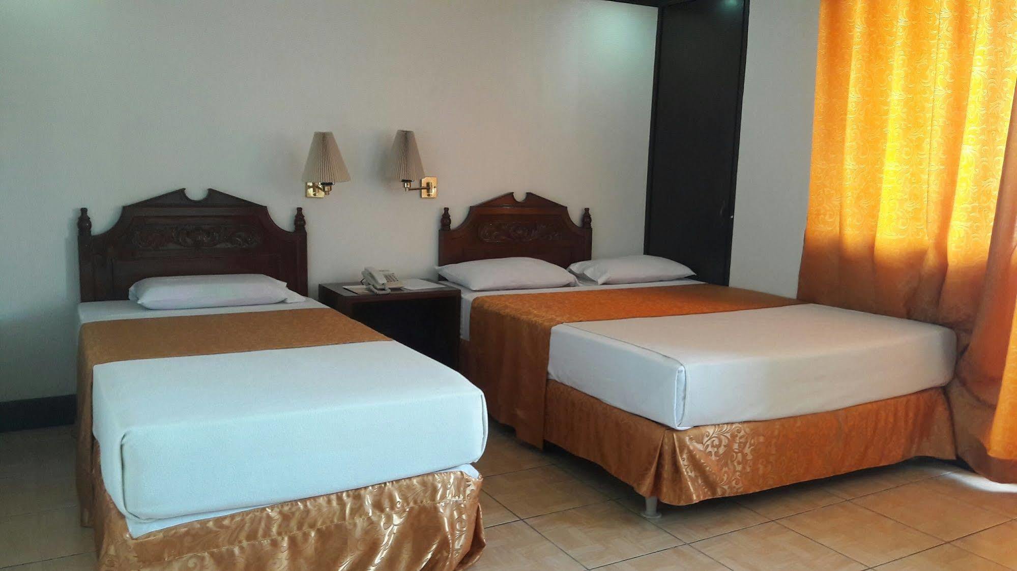 Don Felipe Hotel Ормок Екстериор снимка